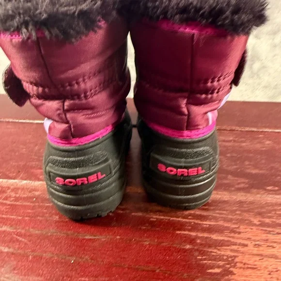 Sorel Kid's Snow Commander Waterproof Winter Boots Size 5 - Picture 4 of 11